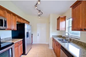 881 Caroline Ave, West Palm Beach, FL 33413, Sold 03/26/18