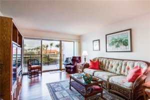 MLS# R10402158, Vero Beach, Florida 32963