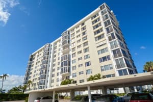 400 Seasage Dr, Delray Beach, FL 33483, Sold 02/05/19