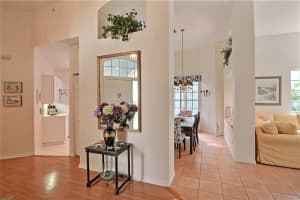 8842 Lakeside Cir, Vero Beach, FL 32963, Sold 04/13/18