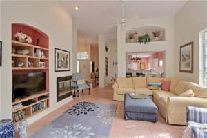 8842 Lakeside Cir, Vero Beach, FL 32963, Sold 04/13/18