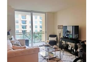 403 S Sapodilla Ave, West Palm Beach, FL 33401, Sold 05/15/18