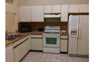 11133 NW 38th Pl, Sunrise, FL 33351, Sold 02/28/18