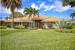 8270 SE Sanctuary Dr, Hobe Sound, FL 33455, Sold 04/09/18