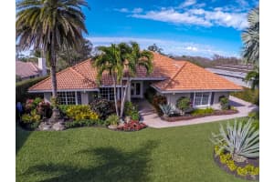 8270 SE Sanctuary Dr, Hobe Sound, FL 33455, Sold 04/09/18