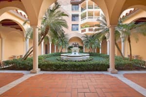 200 Bradley Pl, Palm Beach, FL 33480, Sold 09/28/18