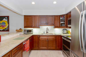 3520 S Ocean Blvd APT H605, South Palm Beach, FL 33480, Sold 04/12/18