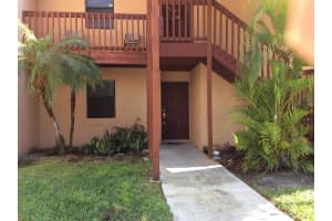 907 Lakeview Cir, Royal Palm Beach, FL 33411, Sold 06/24/19