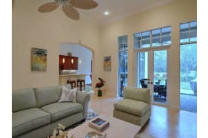 MLS# R10403997, Vero Beach, Florida 32963