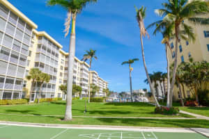 1 Harbourside Dr, Delray Beach, FL 33483, Sold 04/15/19