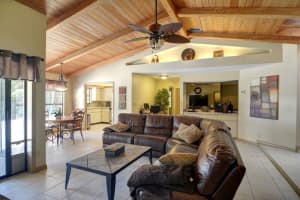 708 Laura Ln, Jupiter, FL 33458, Sold 03/26/18