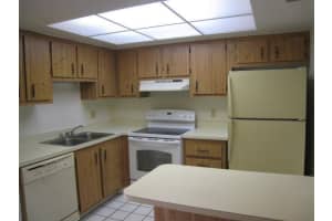 4133 Oak Terrace Dr, Greenacres, FL 33463, Sold 04/30/18