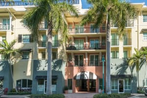 225 NE 1st St, Delray Beach, FL 33444, Sold 04/09/18