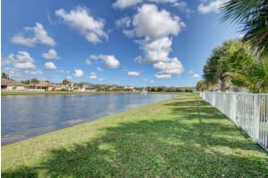 9286 Wrangler Dr, Lake Worth, FL 33467, Sold 06/15/18