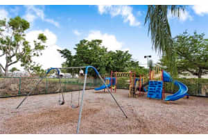 8989 W Sunrise Blvd, Plantation, FL 33322, Sold 03/30/18