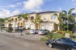 6121 NW Kendra Ln, Port St. Lucie, FL 34983, Sold 06/15/18