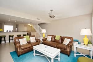 240 NE 2nd St, Delray Beach, FL 33444, Sold 04/20/18