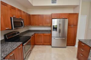 40 SE Sedona Cir, Stuart, FL 34994, Sold 03/30/18