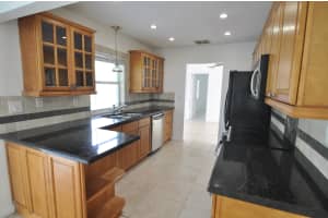 2526 Canterbury Dr N, Riviera Beach, FL 33407, Sold 03/29/18