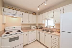 3545 S Ocean Blvd, South Palm Beach, FL 33480, Sold 04/27/18