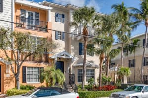516 W Mallory Cir, Delray Beach, FL 33483, Sold 12/28/18