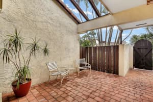 6805 Tiburon Cir, Boca Raton, FL 33433, Sold 04/18/18