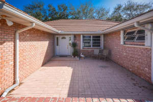 10798 Greentrail Dr S, Boynton Beach, FL 33436, Sold 04/02/18