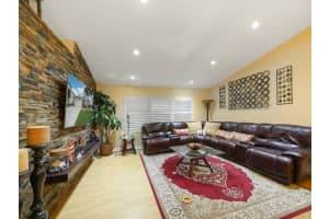 6148 Windlass Cir, Boynton Beach, FL 33472, Sold 03/23/18