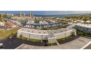 907 Marina Dr, North Palm Beach, FL 33408, Sold 01/02/19