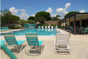 8037 Ambach Way #24d, Hypoluxo, FL 33462, Sold 03/28/18