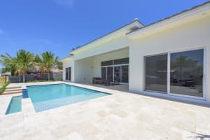 800 NE 69th St, Boca Raton, FL 33487, Sold 04/02/18