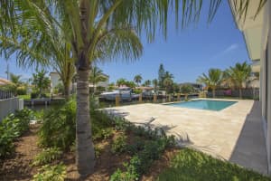 800 NE 69th St, Boca Raton, FL 33487, Sold 04/02/18
