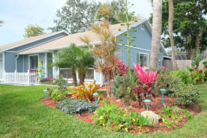 860 4th Ln, Vero Beach, FL 32962, Sold 04/13/18