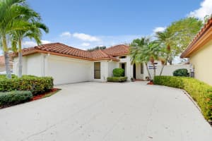 2736 SW Mariposa Cir, Palm City, FL 34990, Sold 04/16/18