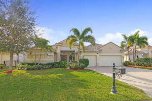 767 SW River Bend Cir, Stuart, FL 34997, Sold 06/08/18