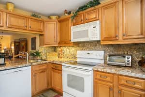 8423 Boca Glades Blvd E, Boca Raton, FL 33434, Sold 06/01/18