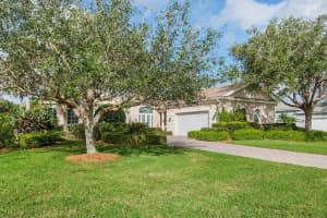 1001 Isla Verde Square, Vero Beach, FL 32963, Sold 04/02/18