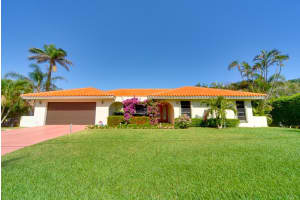 32 Harbour Dr N, Boynton Beach, FL 33435, Sold 05/21/18