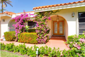 32 Harbour Dr N, Boynton Beach, FL 33435, Sold 05/21/18