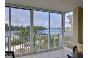 MLS# R10407442, Vero Beach, Florida 32963