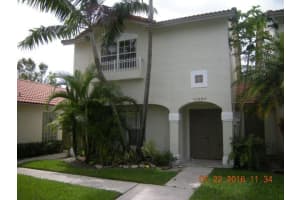 10880 NW 8th St, Pembroke Pines, FL 33026, Sold 06/08/18