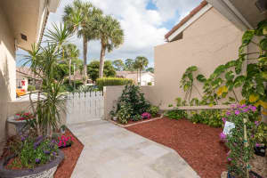21573 Coronado Ave, Boca Raton, FL 33433, Sold 04/02/18