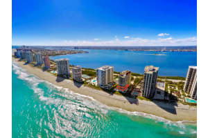 5310 N Ocean Dr, Riviera Beach, FL 33404, Sold 05/15/18