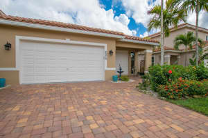 8079 Mariposa Grove Cir, West Palm Beach, FL 33411, Sold 04/05/18