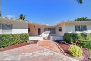 635 Riviera Dr, Boynton Beach, FL 33435, Sold 09/14/18