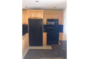 4500 N Flagler Dr APT C1, West Palm Beach, FL 33407, Sold 05/23/18