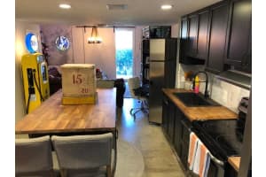 852 Jeffery St, Boca Raton, FL 33487, Sold 05/04/18