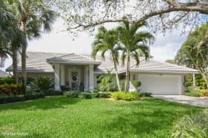 2758 Hampton Cir W, Delray Beach, FL 33445, Sold 05/01/18