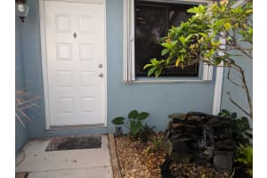 3955 Island Club Cir W, Lake Worth, FL 33462, Sold 04/09/18