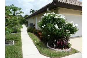 10265 Greentrail Dr N, Boynton Beach, FL 33436, Sold 07/03/18